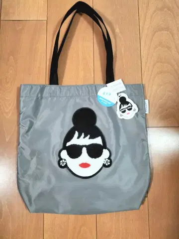 [택 포함 새상품] HAPPY FACE 토트백