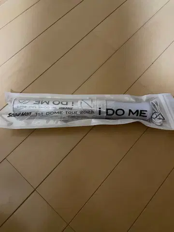 Snow Man i DO ME 1st DOME tour 응원봉