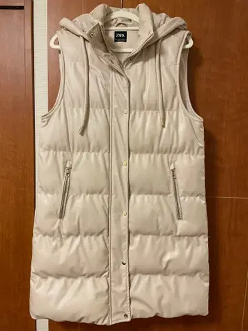 ZARA 후드 부착 다운 베스트 롱 기장