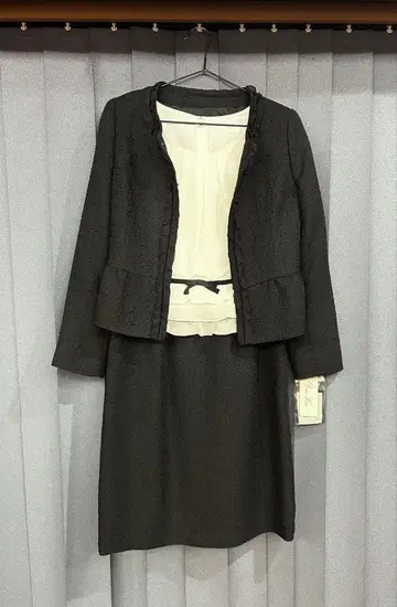 루미나스 수트 3세트 [ 새상품 ]