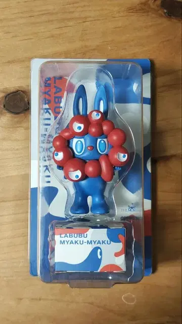 간사이 만박 미야쿠미야쿠 클럽 피규어