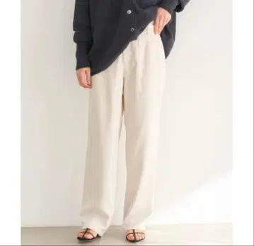 새상품급 IENA 아세테이트라이크 베이커 팬츠 내추럴 38