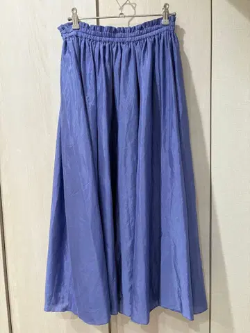 알아바일 스커트