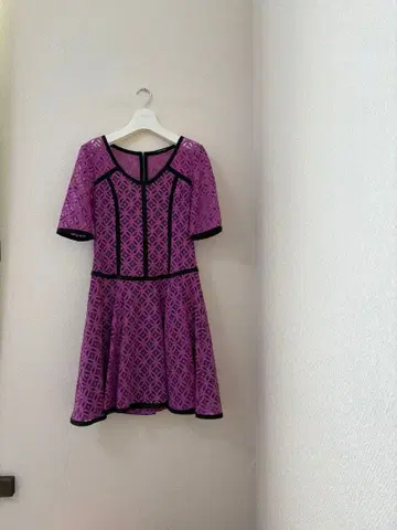 나넷 레포 미 실루엣 원피스