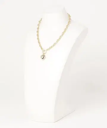 하트형 펜던트 부착 목걸이