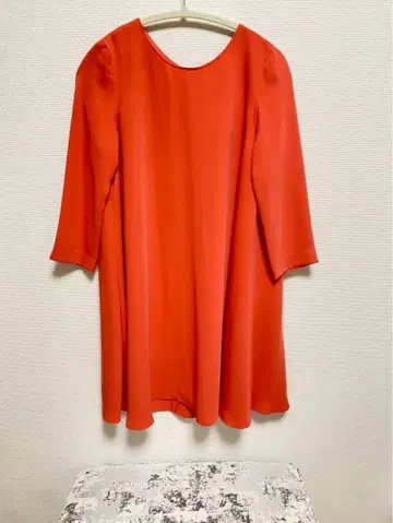 STUNNING LURE (스터링 루어) 오렌지 드레스