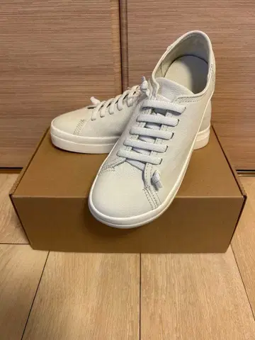 MUJI Labo x CAMPER 로우컷 스니커즈 25.5cm
