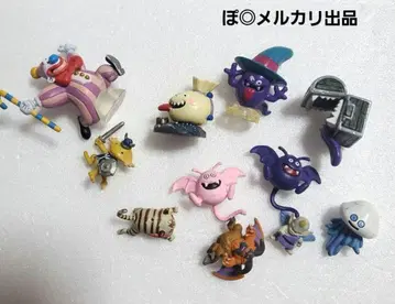 드래곤 퀘스트 몬스터 쪼꼬미 피규어들