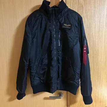 ALPHA INDUSTRIES MA-1 블랙 자켓