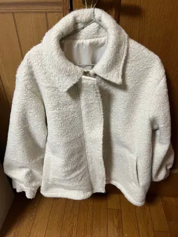 아베일 안도 우이 콜라보 코트 4L