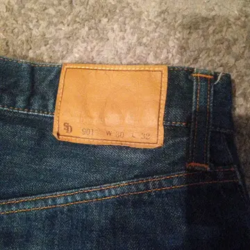 스탠다드 칼포니아 스트레이트 데님 901 W30 L32