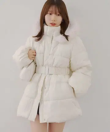 NICE CLAUP 벨트 포함 충전솜 후드 블루종