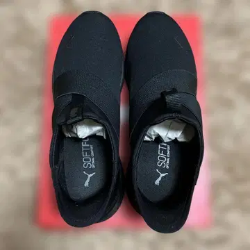 PUMA 슬립온 스니커즈 우먼 25.0 블랙