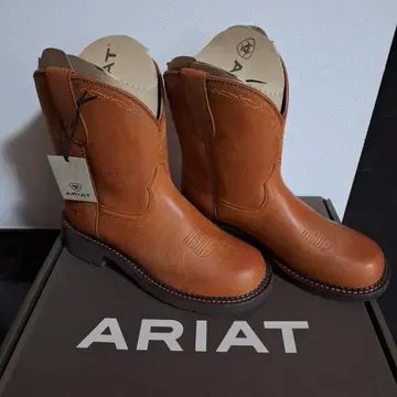 ARIAT 브라운 엔지니어 부츠