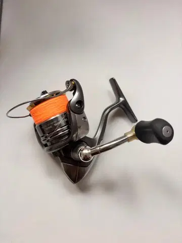 TWIN POWER C3000S 스피닝 릴