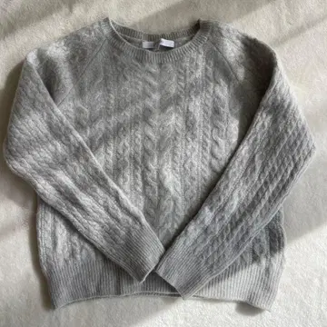 UNTITLED 그레이 케이블 짜임 스웨터 사이즈 2 캐시미어 혼방 울