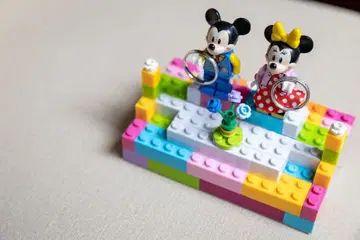 디즈니 웨딩 반지 필로우 접수 레고 웨딩