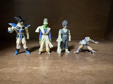 드래곤볼 초조형혼 타레스, 파이크한, 베지트, 메카 프리저