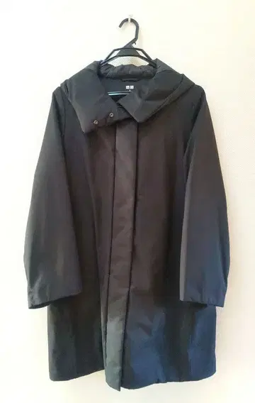 UNIQLO 하이브리드 다운 코트
