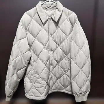 유니클로 퍼프 테크 퀼팅 재킷 베이지
