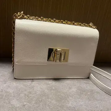 FURLA 체인 숄더백 현행
