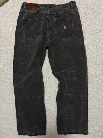 PASSPORT Workers Club Jean