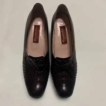 나폴리 블랙 가죽 하이힐 펌프스 25cm