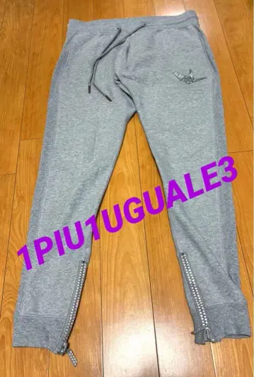 [ 1PIU1UGUALE3 ] 그레이 스톤 자수 조거 팬츠
