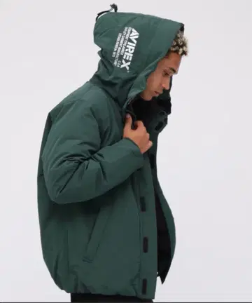 AVIREX 후드 부착 그린 다운 자켓