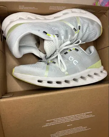 On Cloudsurfer 남성용 스니커즈 러닝 피트니스