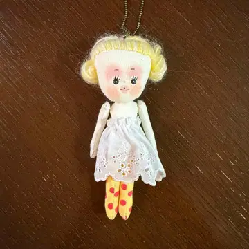 마드모아젤 야아코 작가님 푸치 야아코짱B 패브릭 소재 인형 옷 갈아입기