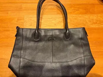 TRANS CONTINENTS 가죽 비즈니스 백 네이비