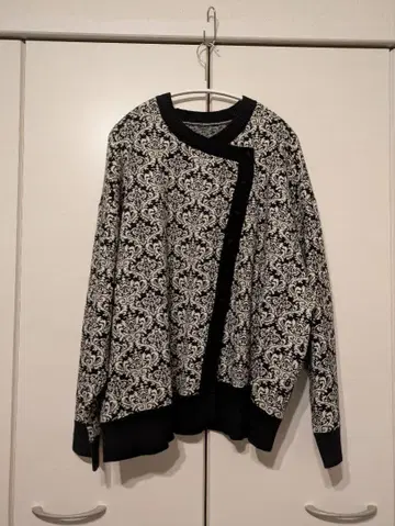 안티카 니트 가디건