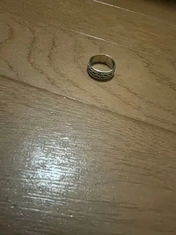 실버 장식 반지