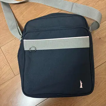 이스트 보이 숄더백