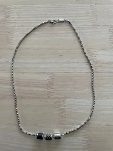 아르마니 목걸이 전체 길이 53cm