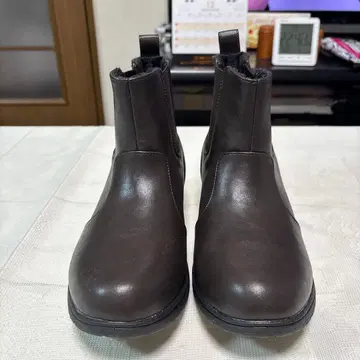 North Date 브라운 사이드 고어 부츠