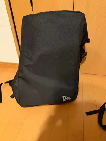 New Era 블랙 백팩