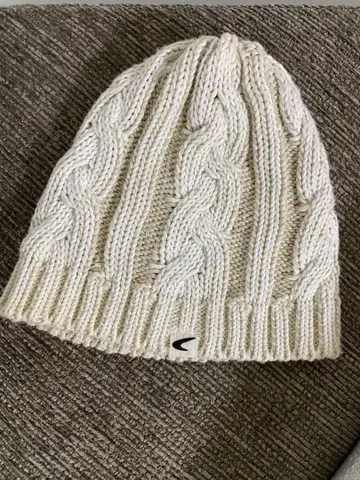g1950 케이블 니트 모자 아이보리 프리 사이즈