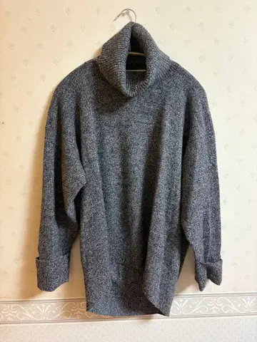 맥피 터틀 니트