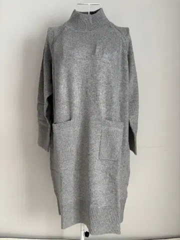 [ 미사용 새상품 ] DoCLASSE 두클라쎄 그레이 니트 원피스