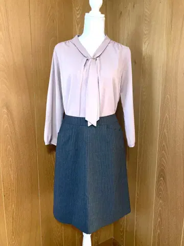 ViVi x 하루야마 세미 플레어 스커트 무릎 기장 차콜 그레이