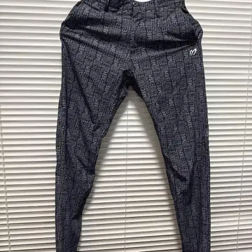 MASTER BUNNY EDITION 핏 팬츠