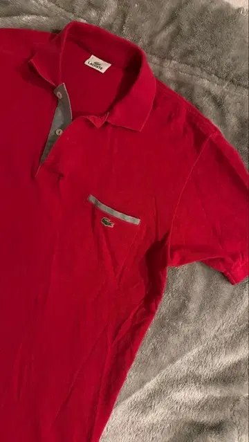 LACOSTE 레드 피케 셔츠