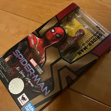 SH 피규아트 스파이더맨