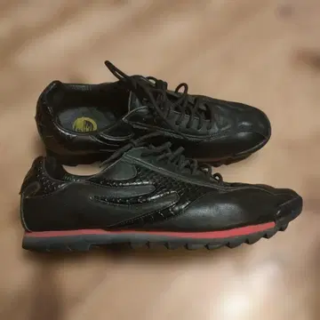 드래곤 비어드 단종 27.0 일본풍 패턴 샤크 밑창 블랙