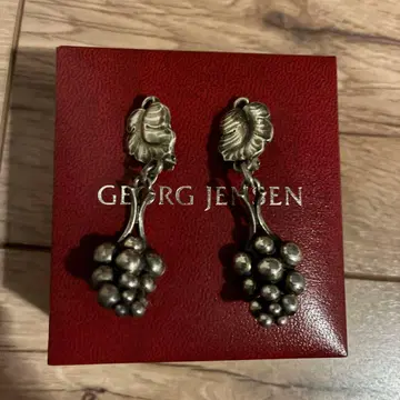 조지 젠슨 포도 모티브 귀찌