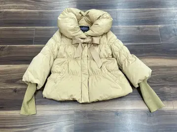 다운 자켓 리본 포함으로 세련된 RUIRUE BOUTIQUE