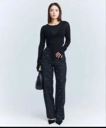 에이미 이스트 월 컷 바디 수트 블랙