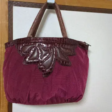 이비자 와인 레드 토트백